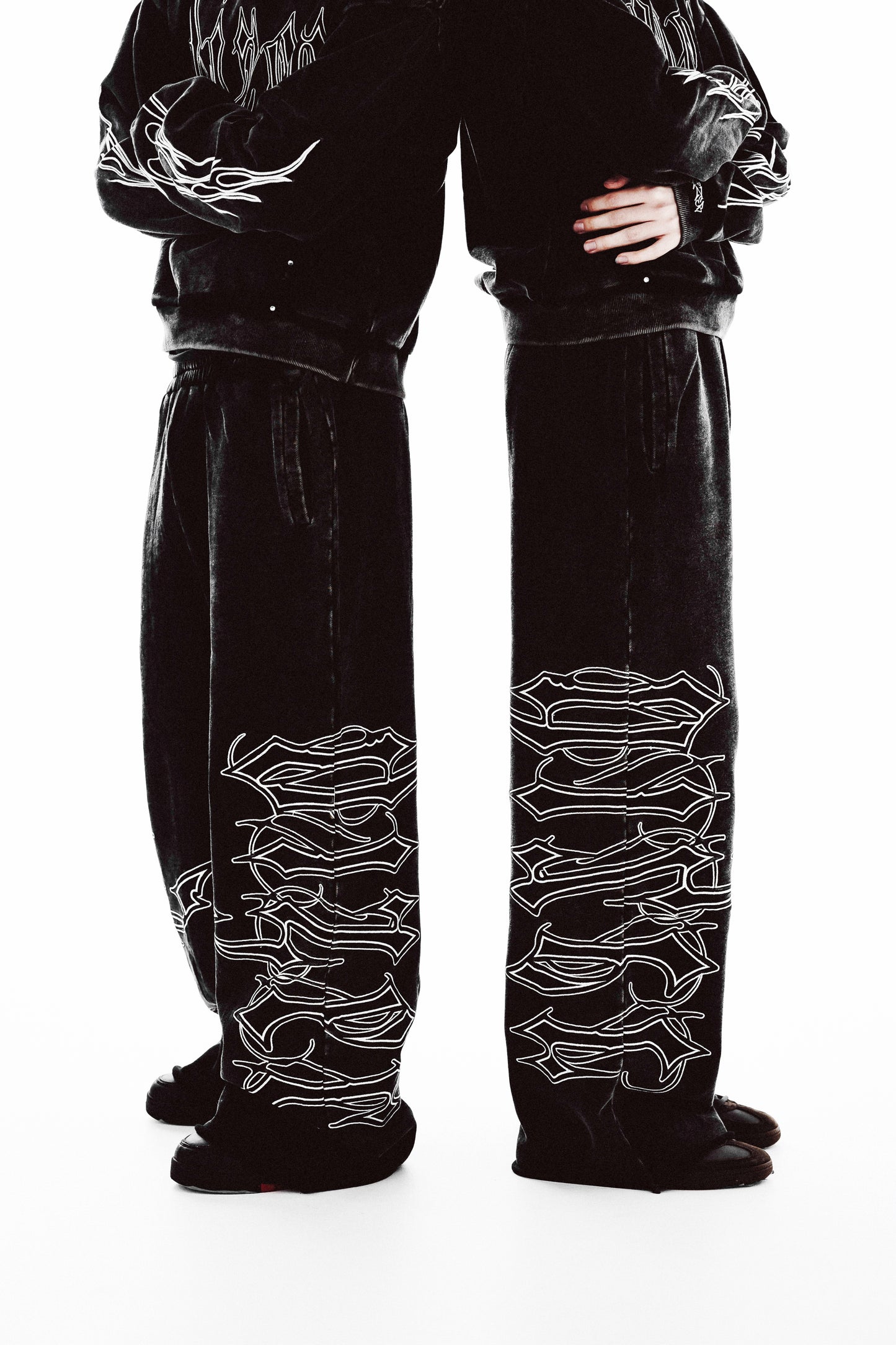 DIZER SWEATS
