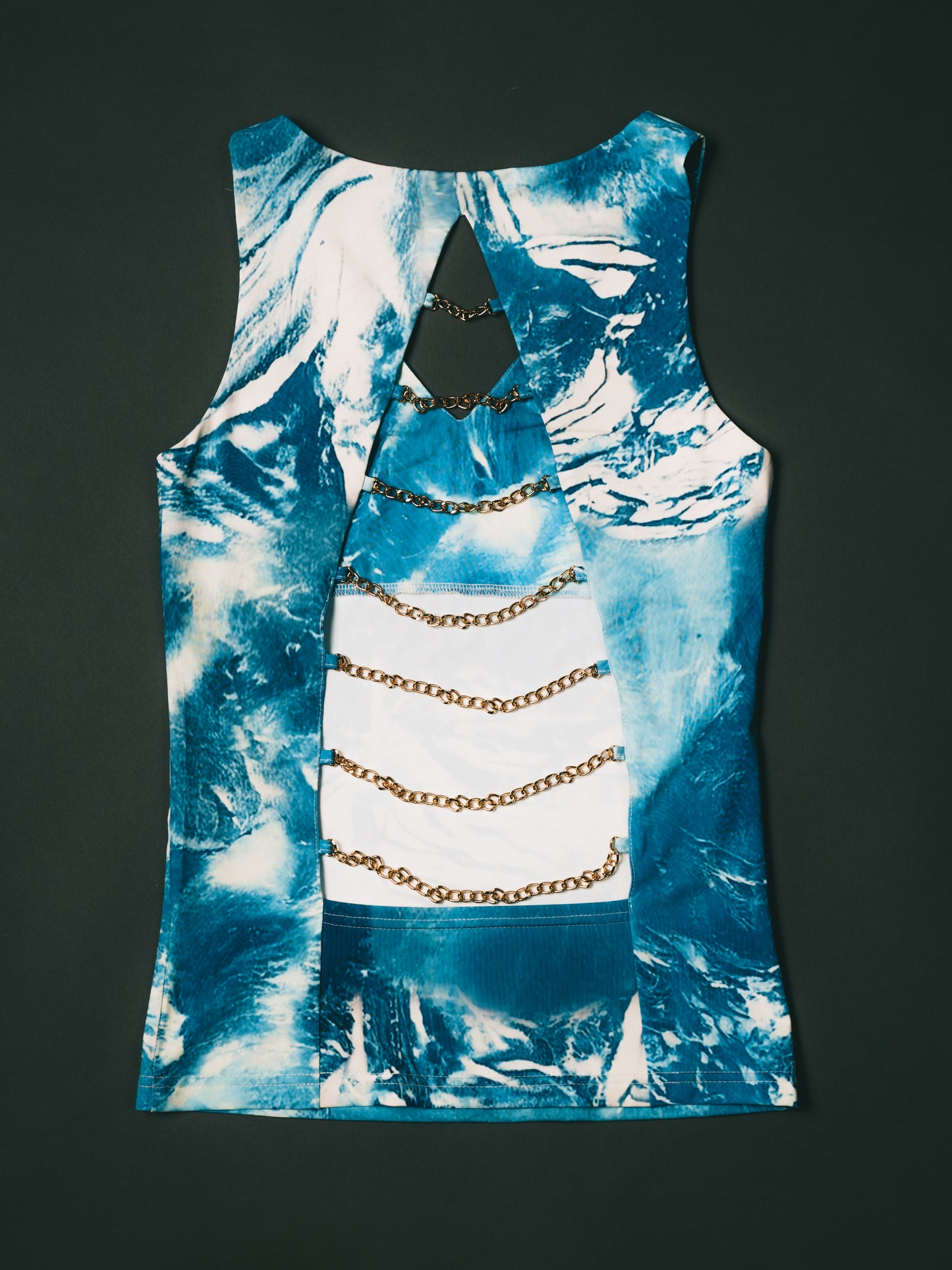AQUA TOP
