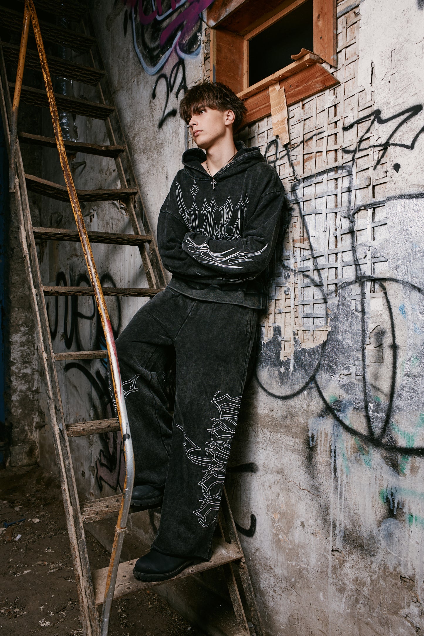 DIZER SWEATS