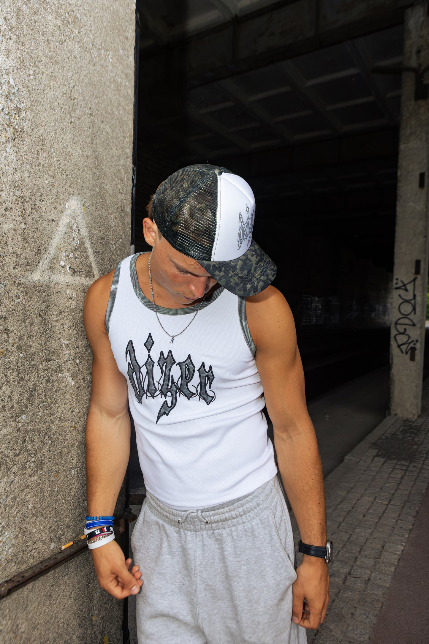GREEN CAMO CAP
